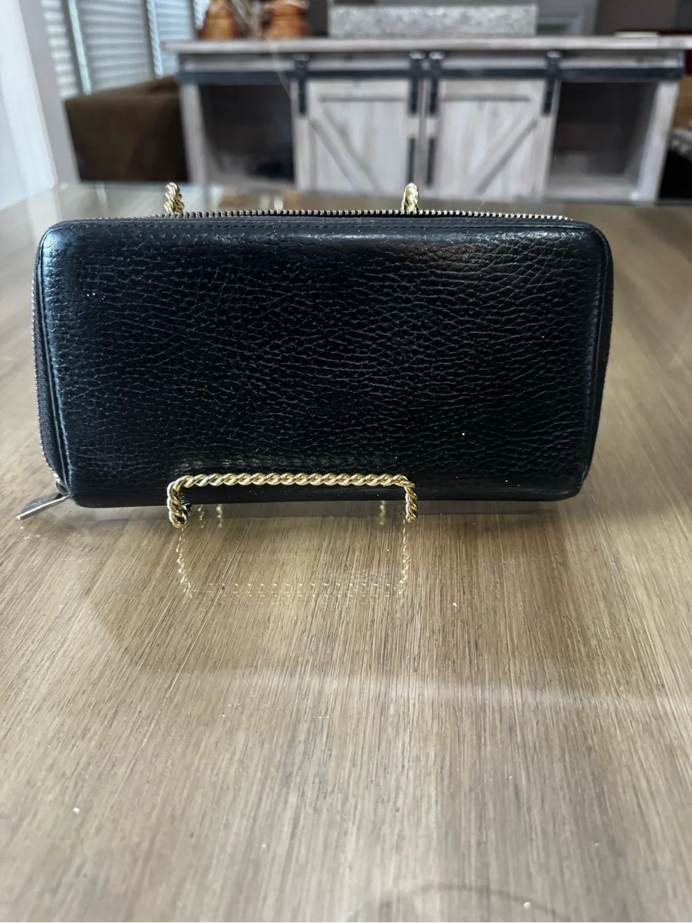 Dolce & Gabbana Black Pebbled Leather Wallet with Gold Chain Detail - Picture 6 of 8